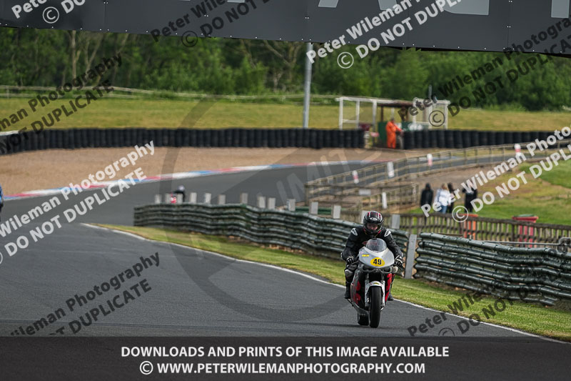 enduro digital images;event digital images;eventdigitalimages;mallory park;mallory park photographs;mallory park trackday;mallory park trackday photographs;no limits trackdays;peter wileman photography;racing digital images;trackday digital images;trackday photos
